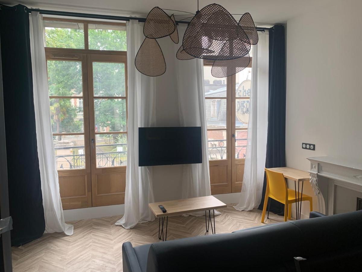 Pau'S Appart - Pau Centre Εξωτερικό φωτογραφία